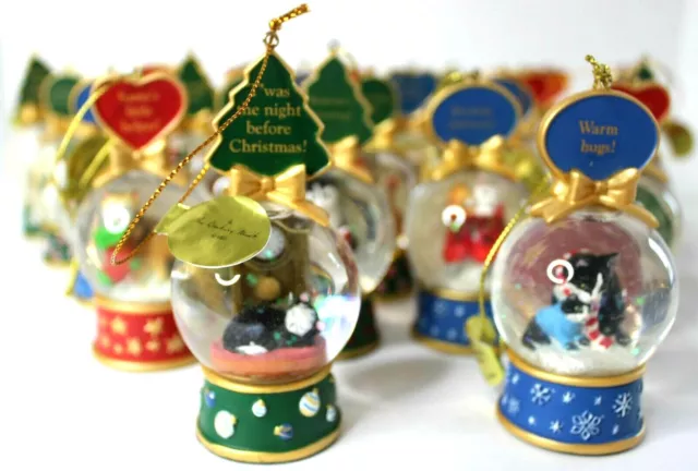 Complete Set Collectable Vintage Danbury Mint Cat Snow Globe Christmas Ornaments