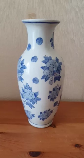 Japanese Floral Blue And White Hand Painted Ceramic Vase