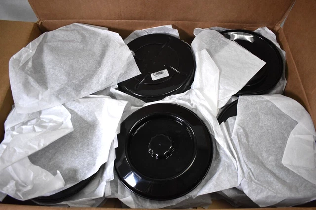Lot of 24 Carlisle 047503 Tortilla Server Stacker w Lid Black Plastic 7-1/2" Dia