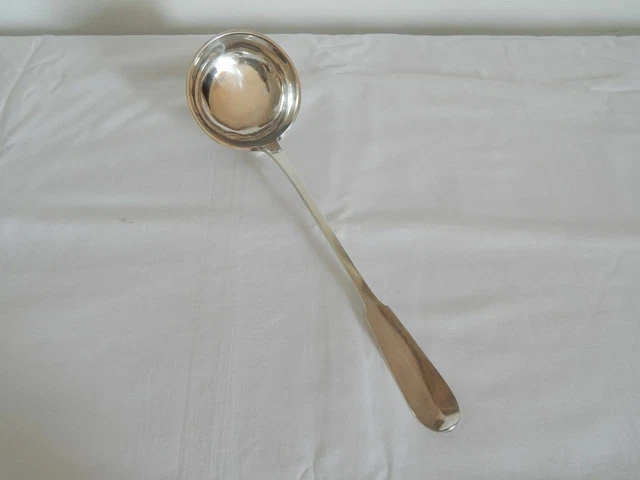 Ancienne louche argent massif sterling silver poinçon Minerve