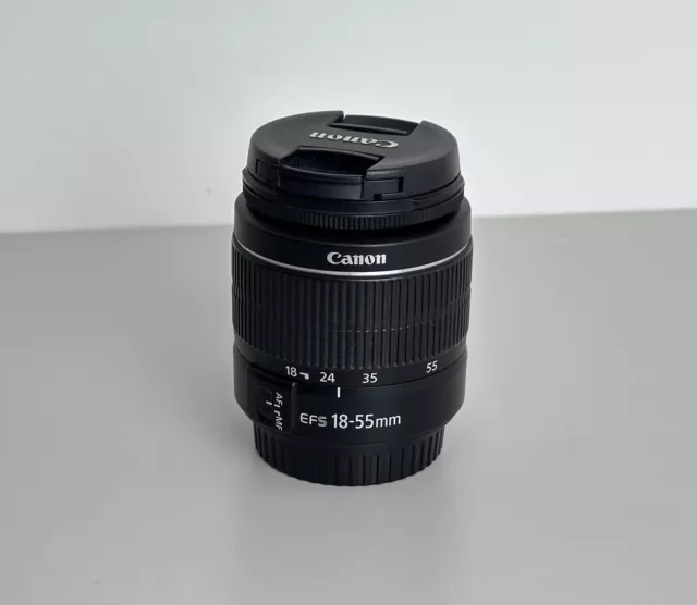 Canon EF-S 18-55mm f/3.5-5.6 III Objektiv