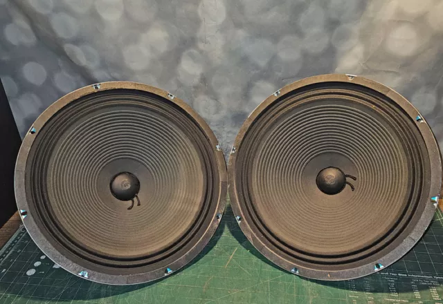 1 Pair - CTS 15" Alnico Speakers, 8 Ohm, 098-1522, 137 541