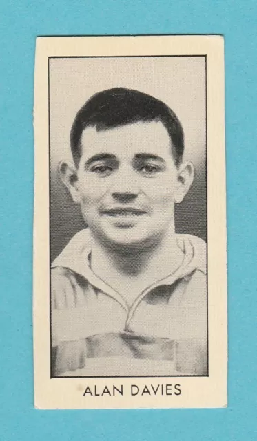 Rugby  -  D. C. Thomson - Scarce  Rugby  Card  -  Davies Of Oldham  -  1958