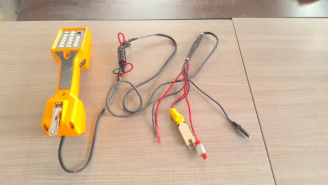 FLUKE NETWORKS TS22A, 22801007 TEST SET WITH GROUND START CORD WITH EXTRA'S!Grea