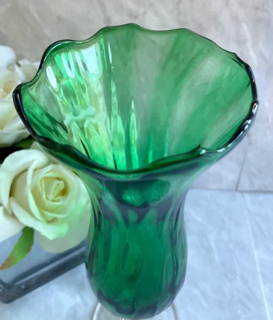Emerald Green Glass Bud Vase Stemmed Hand Blown Empoli ?