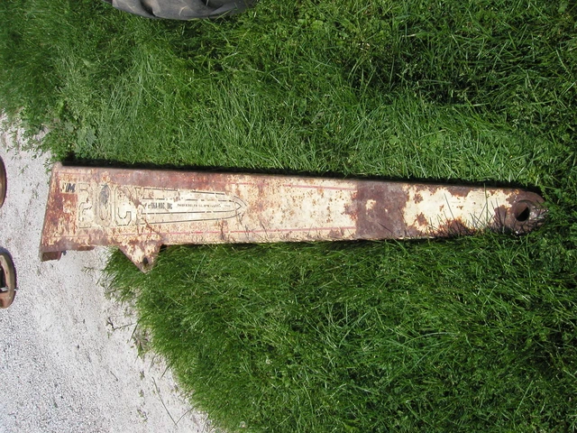 Snout boom Ford John Deere Farmall IHC Allis Chalmers Oliver Case Heavy Duty Snout boom Ford John Deere Farmall IHC Allis Chalmers Oliver Case Heavy Duty