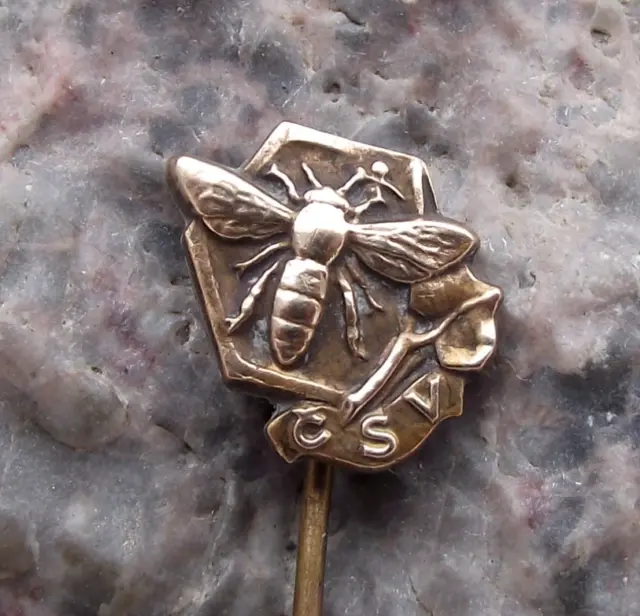 Vintage CSV Czech National Honey Bee Keeping Association Club Members Pin Badge