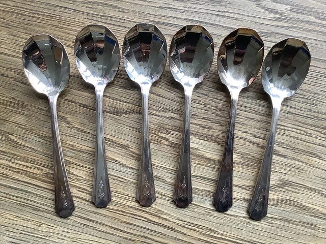 Dorchester Silver Plate  Desert Spoons X6 Xmas 1920’s