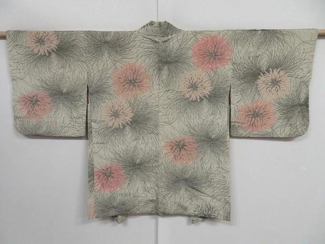 0901i04z810 Vintage Japanese Kimono Silk HAORI Light gray Chrysanthemum