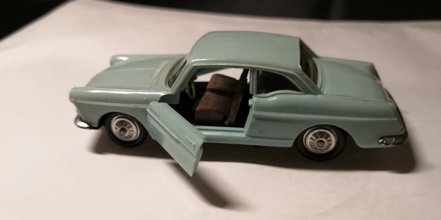BK232 Norev Jet-Car #701 1:43 Peugeot 404 Coupé - doré A/- eBay
