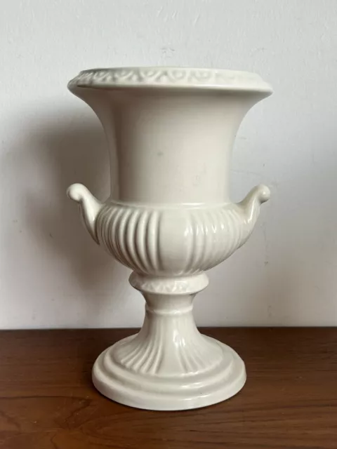 Vintage Dartmouth Pottery Off White Classic Urn Mantle Vase 67B 17.5cm / 7” Tall