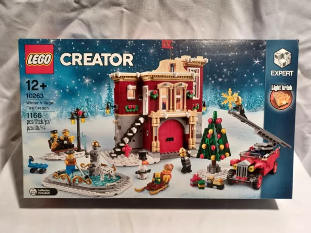 Lego EXC Place de la Ville de Noël, 40263 : : Cuisine et Maison