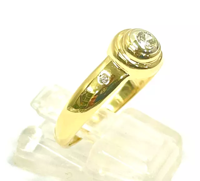 Genuine Solid 18ct Yellow Gold Ladies Solitaire Diamond Ring 4.2g HL6308