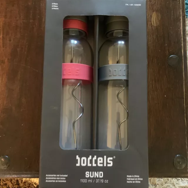 Water Bottles(Boddels) 1.1L Glass Carafe with Skewer for Fruit. Set Of 2
