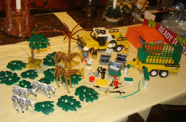 Lots Playmobil Ngorongoro – Sets 3496 Et 3515 Avec Lions Et Singes (occasion, Vintage, Complet)