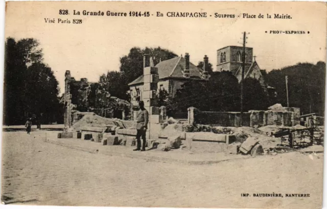 CPA in CHAMPAGNE SUIPPES. Place de la Mairie (490434)
