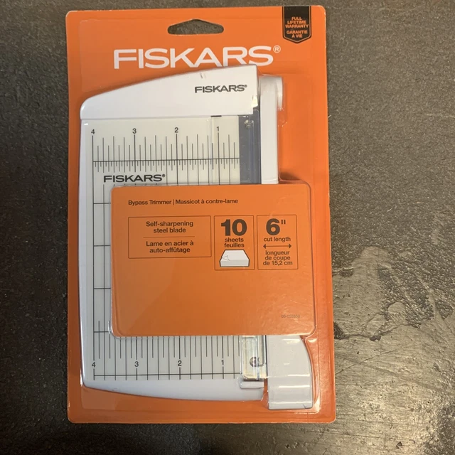 Fiskars Photo Bypass Trimmer - Self-Sharpening Steel Blade - 6 Inch - #195950