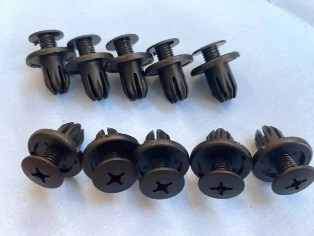 Ford Front Inner Rear Wheel Arch Lining Splashguard Fasteners Trim Clips