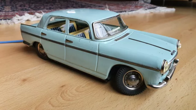 Peugeot 404 Oldtimer Blech von Joustra, Kabelfernsteuerung, filoguidée