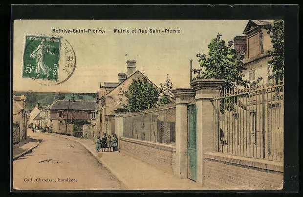 CPA Bethisy-Saint-Pierre, Mairie et Rue Saint-Pierre