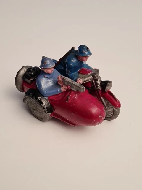 Moto Side-car Avec Soldat – Figurine Miniature En Plomb – Quiralu ? 7cm