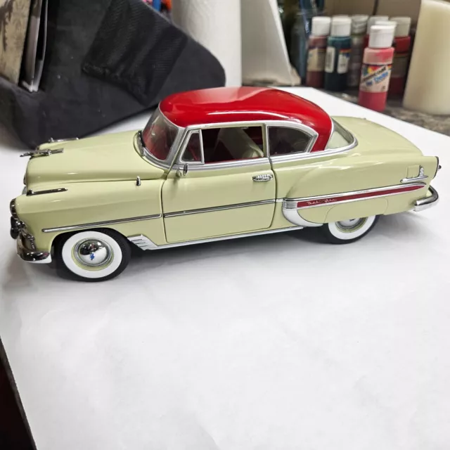 Sun Star 1953 Chevy Bel Air 1:18 Scale Diecast Model Car  EX