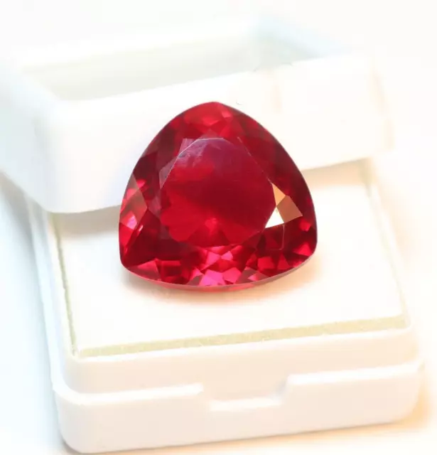 18.10 Ct non chauffé AAA+ Pigeon Blood Red Ruby 15x15 mm Trillion Pierre...