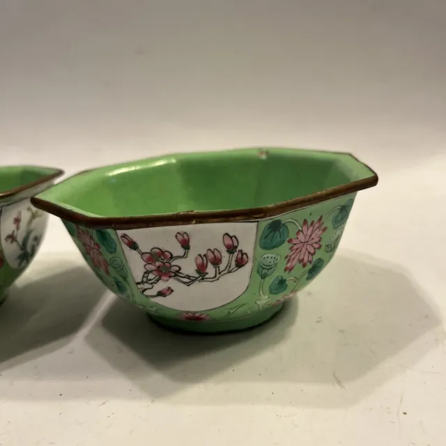 Pair Vintage Chinese Hand Painted Enamel Over Copper Bowls Chipped AS-IS 3