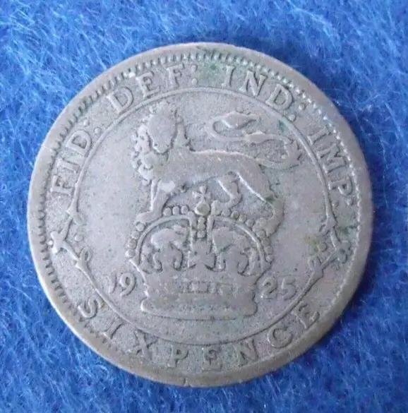 1925 GEORGE V SILVER SIXPENCE  ( 50% Silver )  British 6d Coin.   148