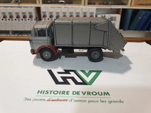 JRD BERLIET TRACTEUR semi Remorque KRONENBOURG Réf 120 TBE 1/55 EUR 119