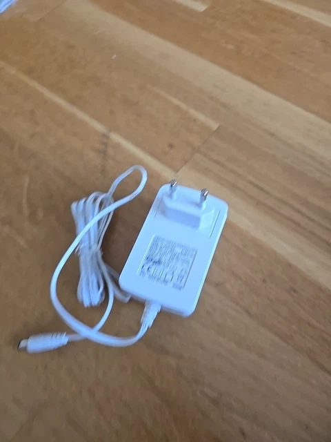 CARGADOR ESP 12V Ladegerät - Kompatibel Mit Xing Yuan LED Treiber XY12LF-120100VH-EW