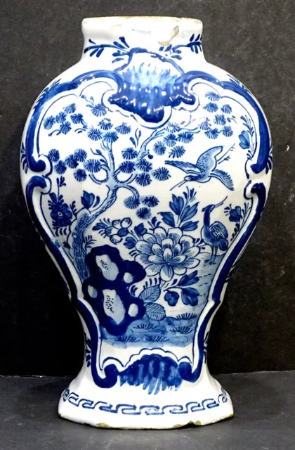 1700's Antique DELFT de KLAUW Blue White DUTCH Art Pottery HAND PAINTED Vase