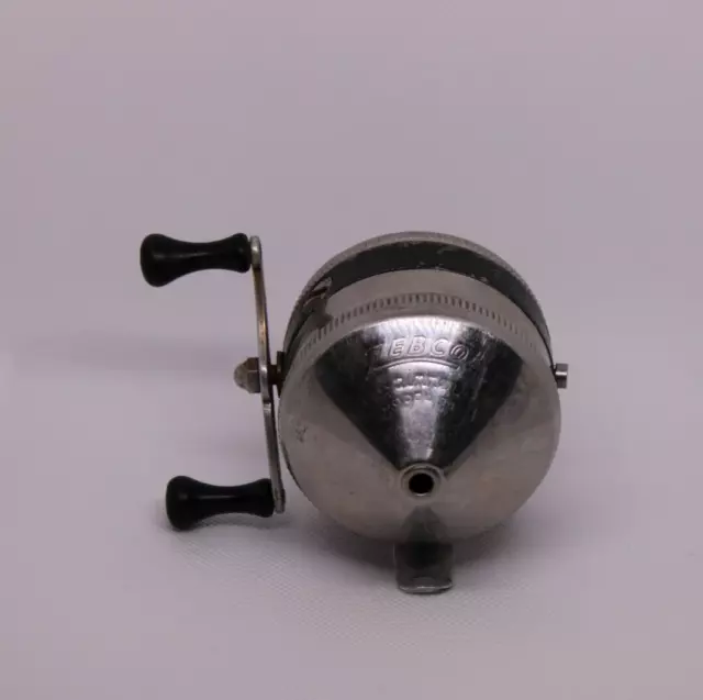VINTAGE ZEBCO SPINNER Model 33 Spincasting Fishing Reel Made In USA Metal  Foot $44.99 - PicClick