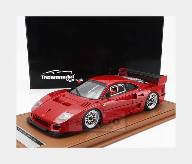 FERRARI F40 LM AVEC CAPOT ARRIERE OUVERT ET MOTEUR VISIBLE 1996 VERSION PRESSE BLANC/ROUGE