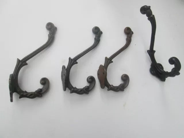 Old Vintage Old Style Fancy Decorative Cast Iron Hat & And Coat Hanging Hooks