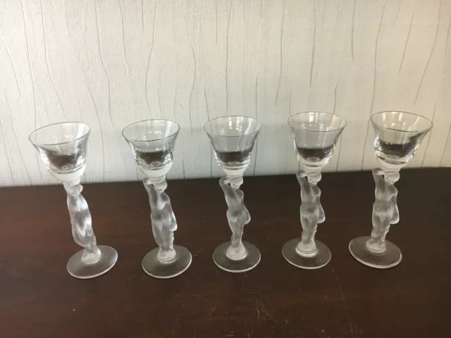 5 verres à liqueur Bacchus bayel royales de champagne (prix à la pièce)