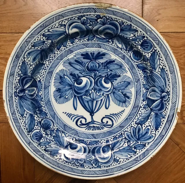 PLAT FAIENCE ANCIENNE DELFT CÉRAMIQUE XVIII 18eme SIÈCLE LAMPETKAN VASE FLEURS