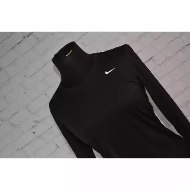 45632-a Nike Gym Shirt Workout Black Polyester Size Medium Dri-Fit Adult Womens