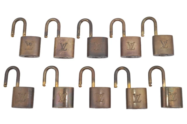 Authentic Louis Vuitton Padlock Gold 10Set LV K3133