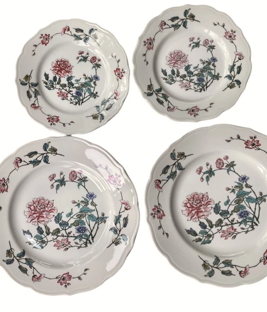 Syracuse Summerdale (2) 10” Dinner Plates & (2) 7” Dessert/Lunch Plates No Flaws