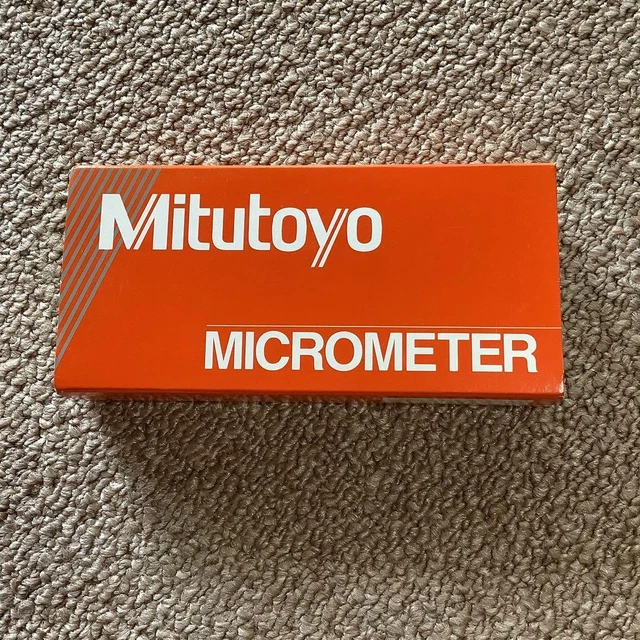 Mitutoyo Micrometer M110-25 Japan