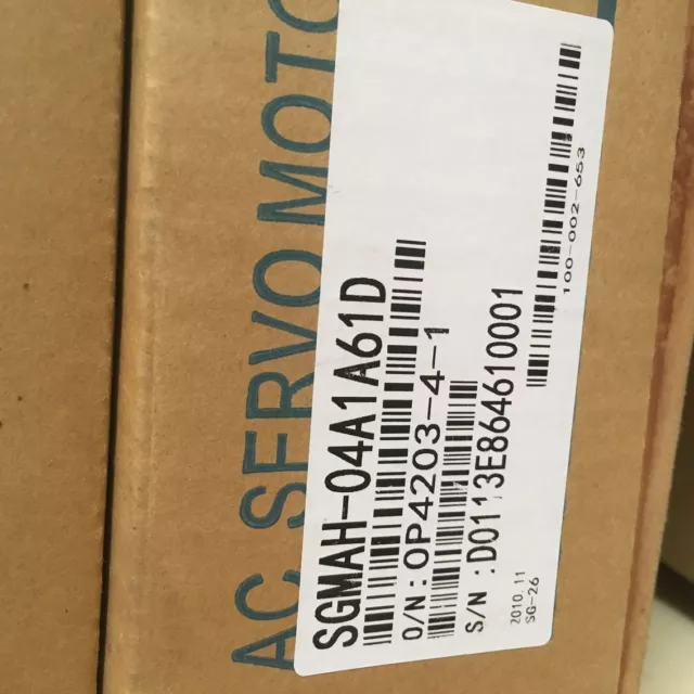 YASKAWA AC SERVO MOTOR SGMAH-04A1A61D NEW ORIGINAL One Year Warranty #