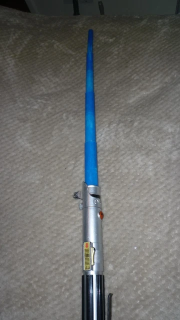 Star Wars Luke Skywalker flick out Blue Light Saber, 2010 Hasbro, playworn