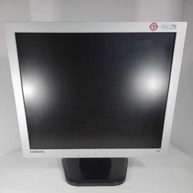 Samsung SyncMaster 713V 4:3 17" LCD Monitor Retro Video Gaming VGA INPUT ONLY