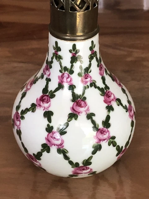 Lampe Berger Paris vintage années 80 en porcelaine Pillivuyt