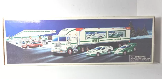 1997 HESS Toy Semi Truck & 2 Mini Racers with Friction Motors Ramp Original Box