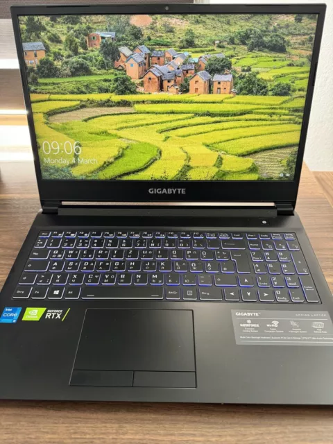 Gigabyte G5 GD-51DE123SD 15.6"FHD i5- 11400H RTX3050 16GB RAM 512GB SSD DOS W10