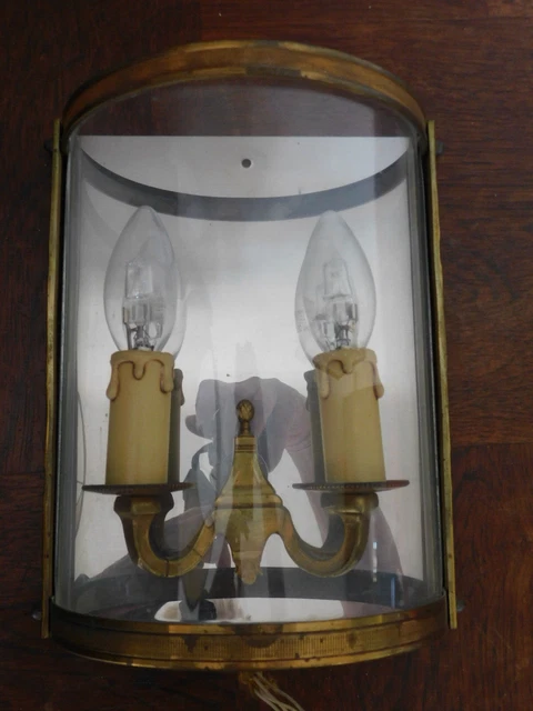 Lanterne en applique verre laiton et bronze style Louis XVI