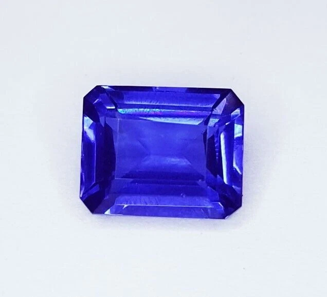 Saphir Bleu Ceylan Naturel 4,15 Carats Taille Poire AAA Chauffé