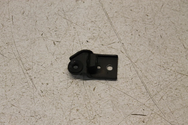 95 Kawasaki Vulcan 800 Vn800A Side Cover Bracket  11049-1183